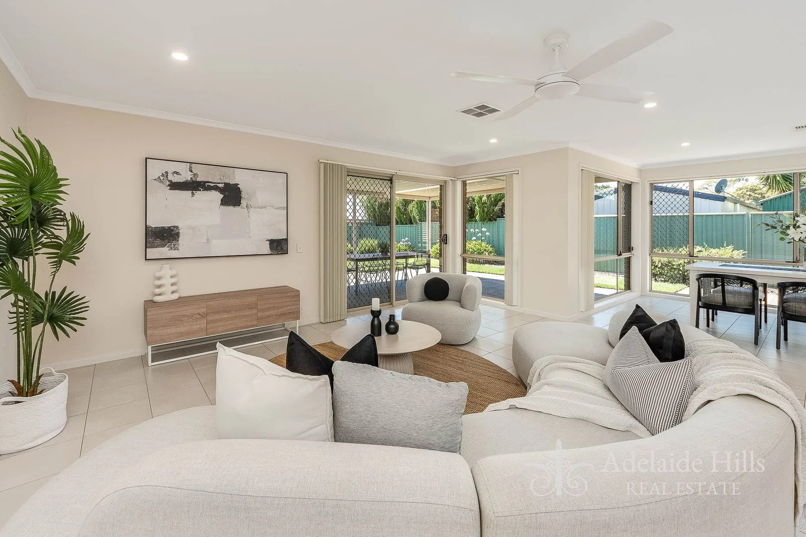 17 Collett Avenue (1/30)