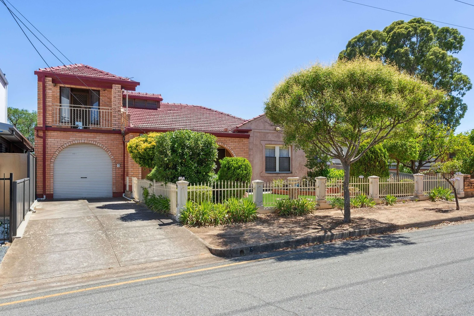17 Colton Avenue (1/1)