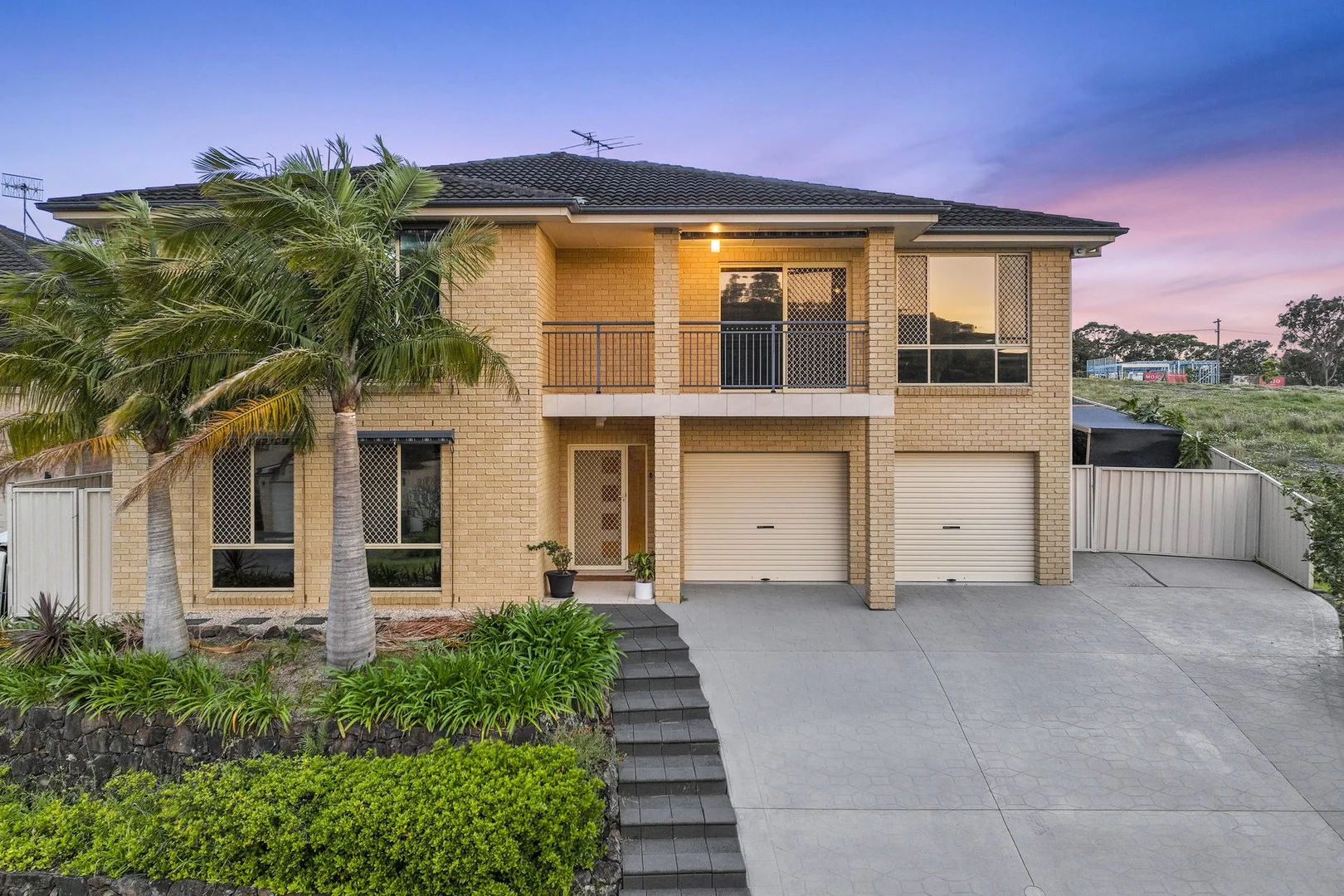 17 Dulungra Avenue (1/19)
