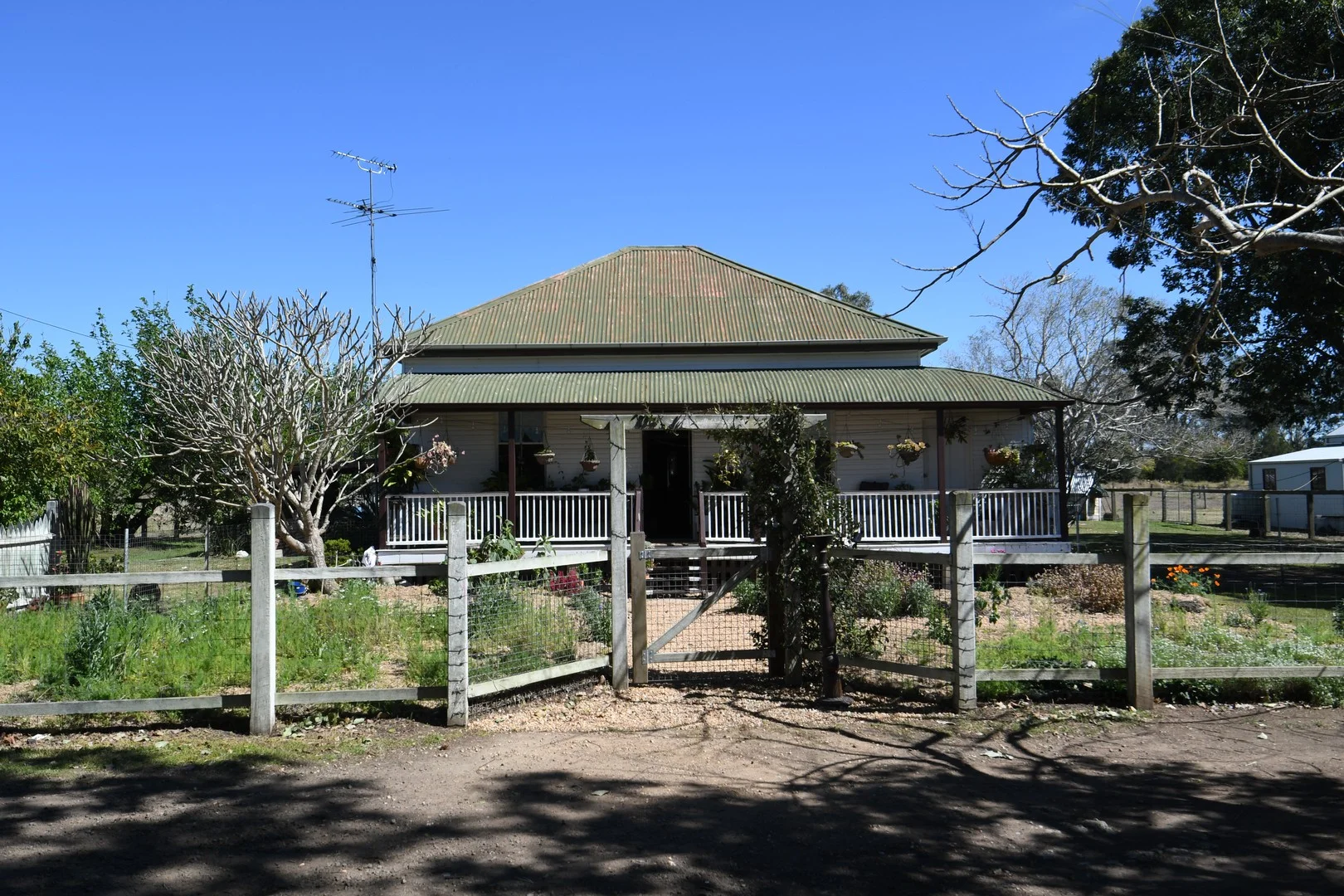 17 Fielding Road (1/19)