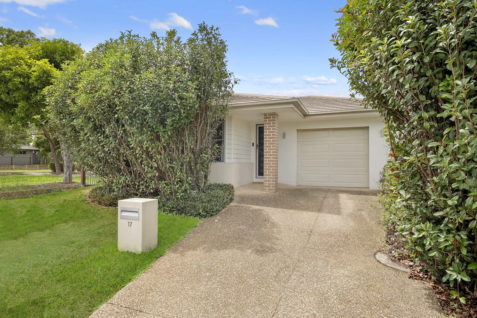 17 Grassway Street (1/17)