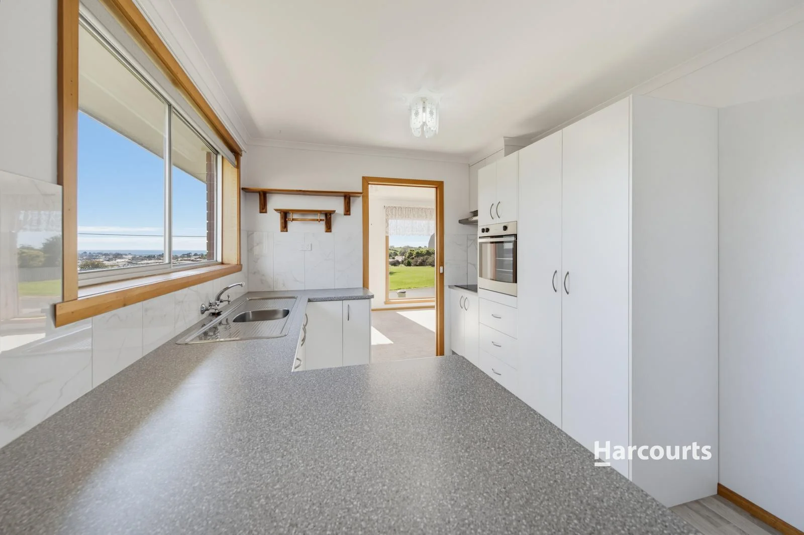 17 Marine Street - Image 5