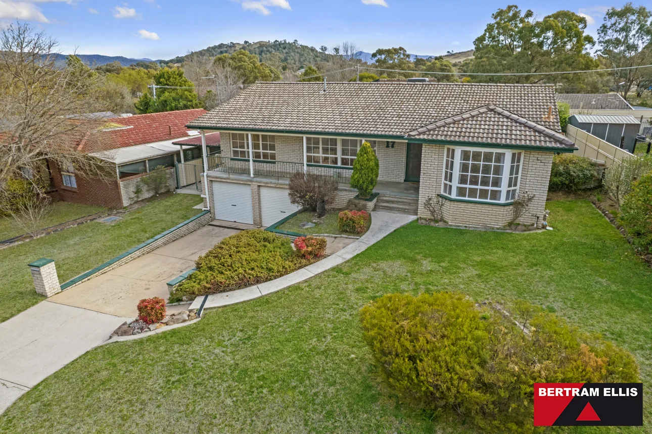 17 Mcgivern Crescent (1/24)