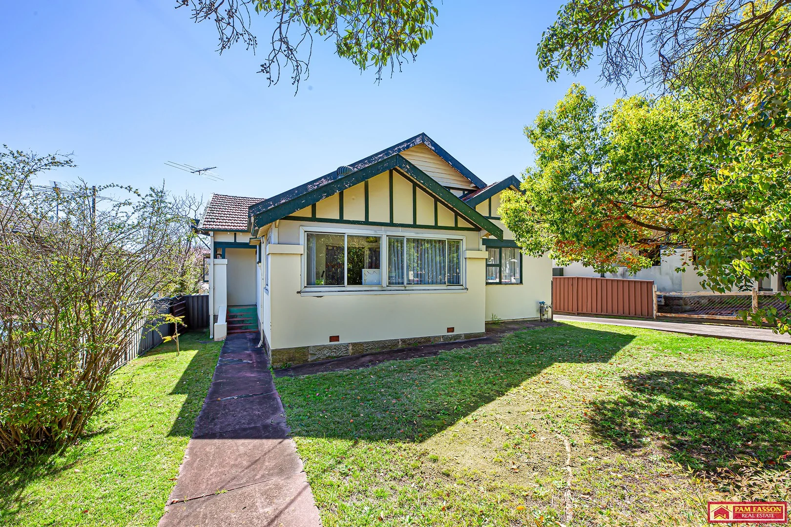 17 Pennant Hills Rd (1/15)