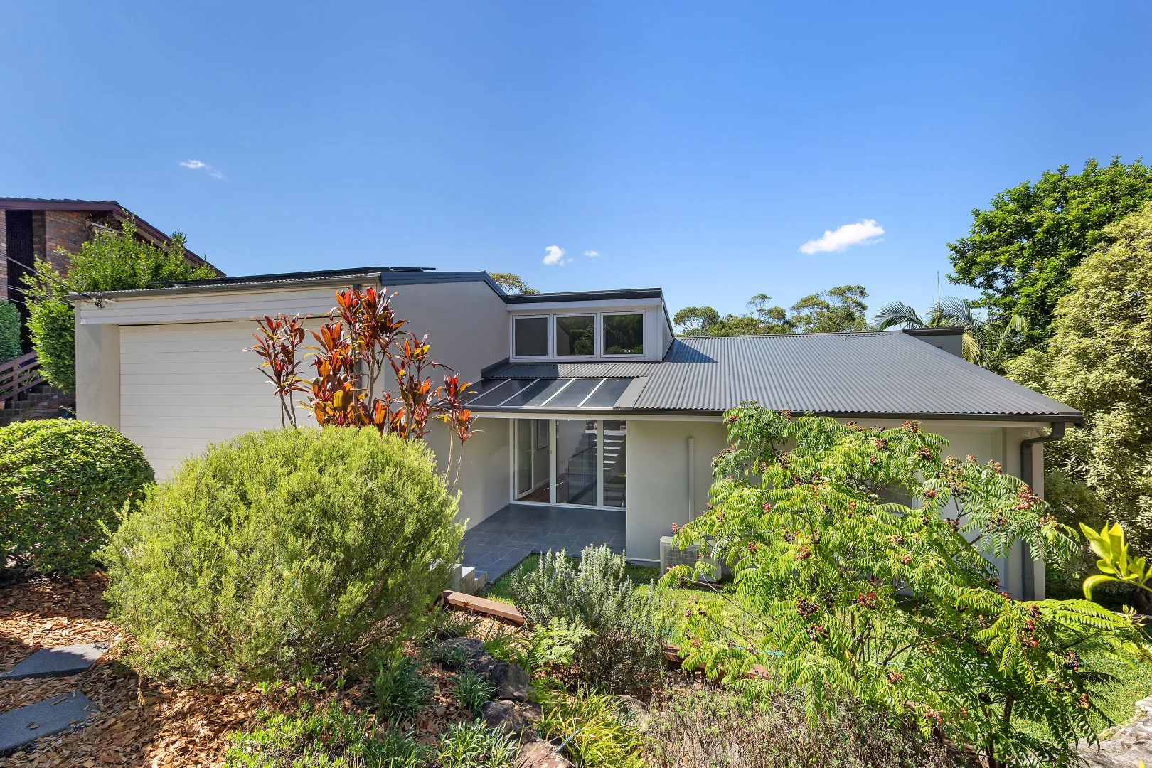 17 Ravenhill Road (1/1)