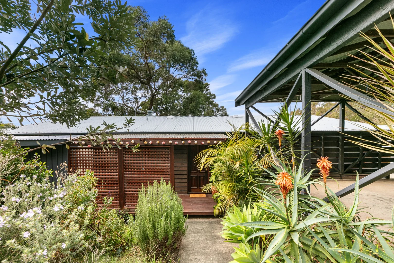 17 Timbertop Drive (1/5)