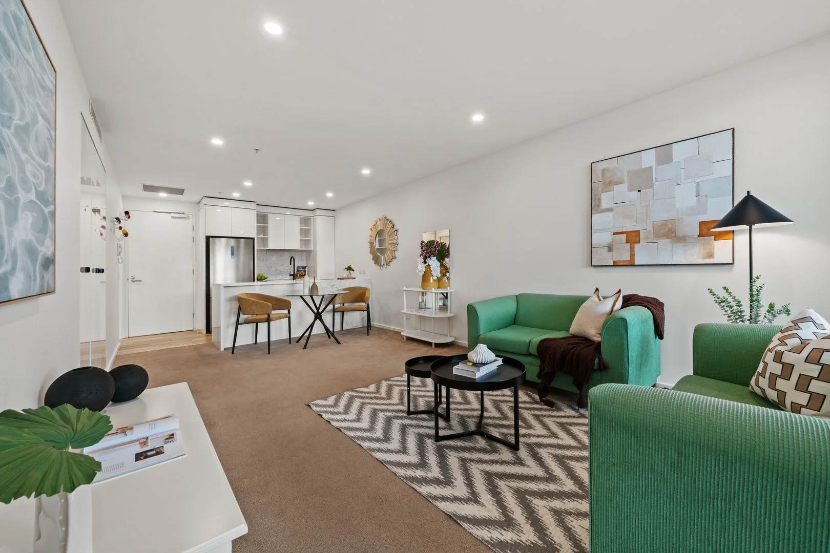 170/20 Allara Street - Image 2