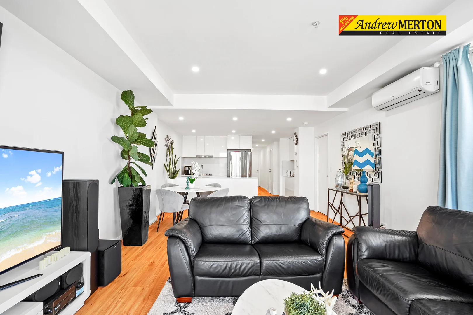 17011/5 Second Avenue - Image 2