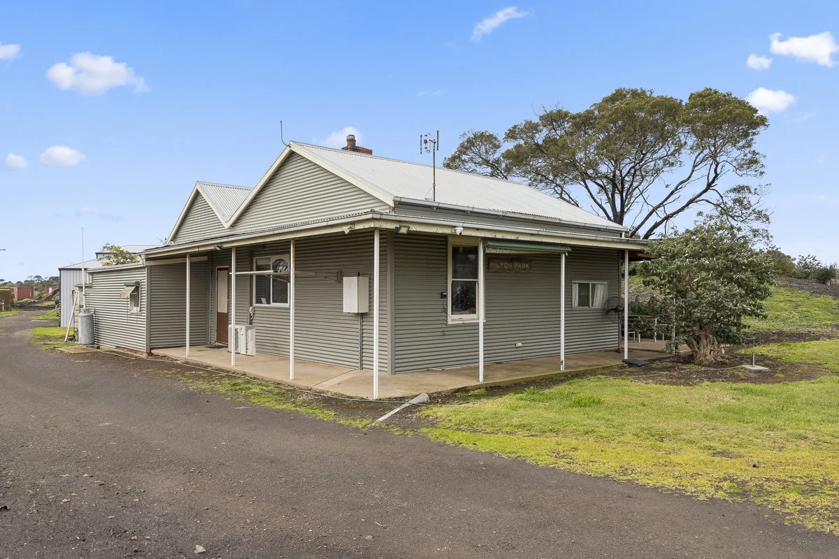 1780 Corangamite Lake Road - Image 4