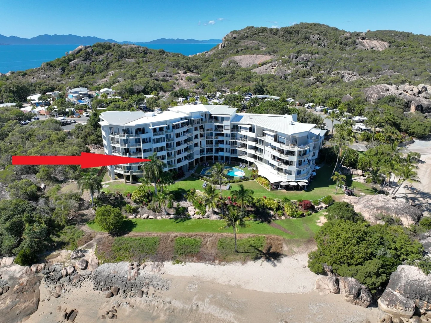 18/2B Horseshoe Bay Road (1/32)