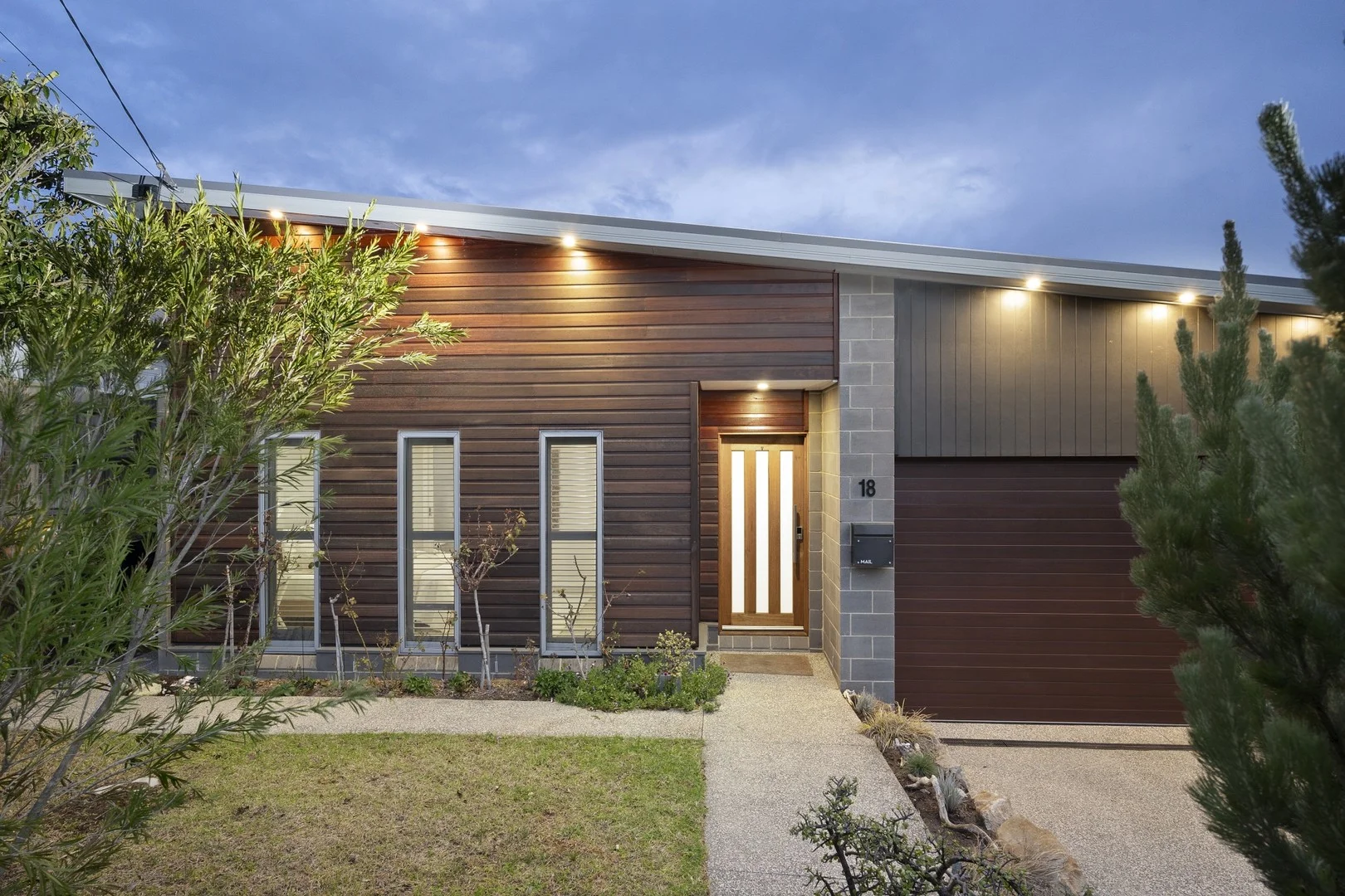 18 Adele Court (1/27)