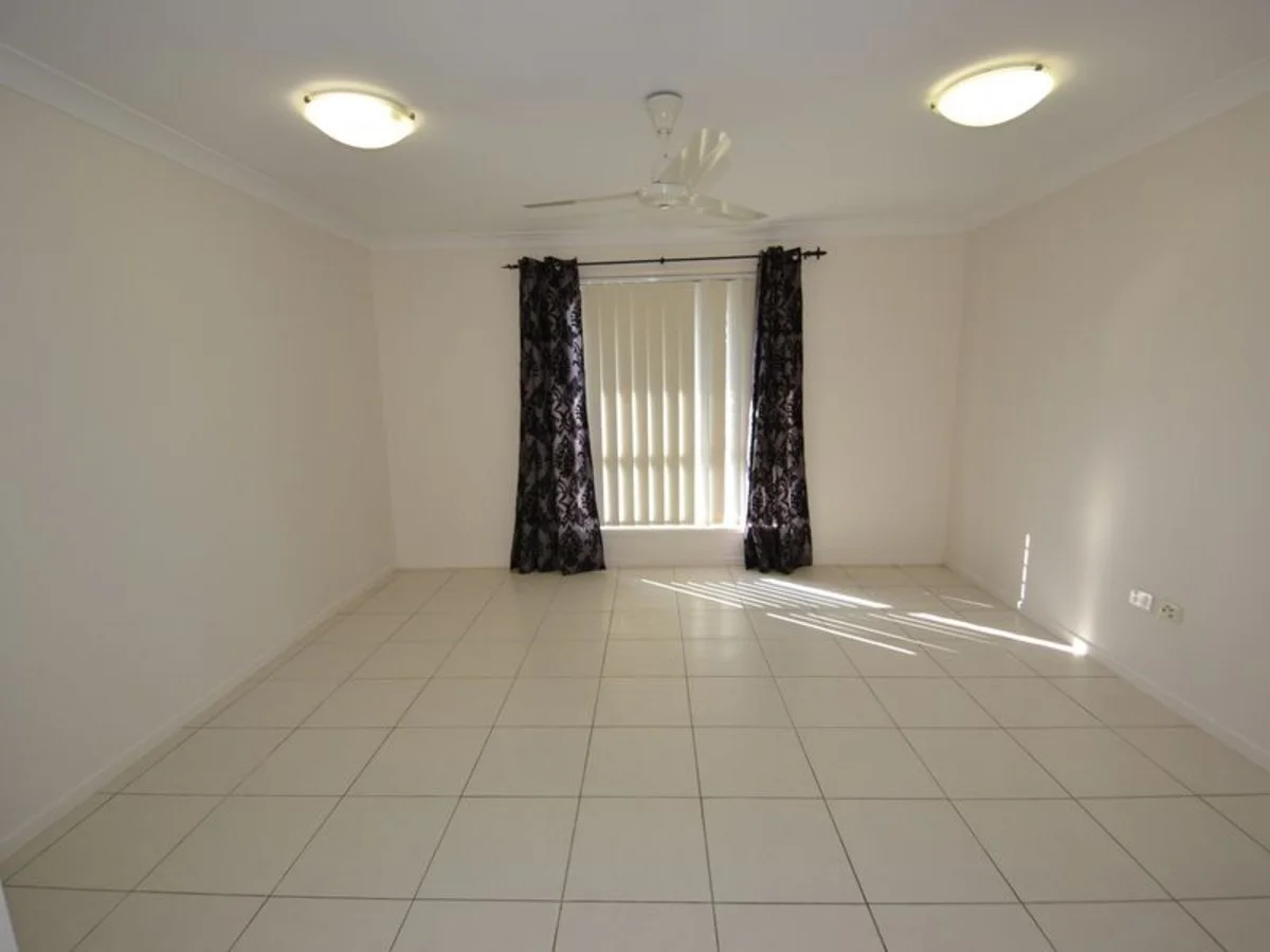 18 Bronco Crescent - Image 5