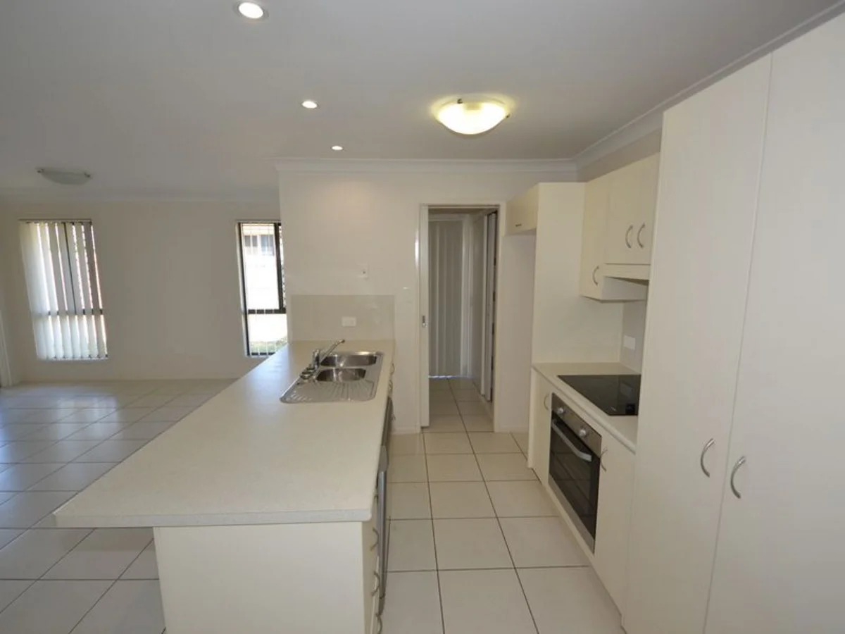 18 Bronco Crescent - Image 3