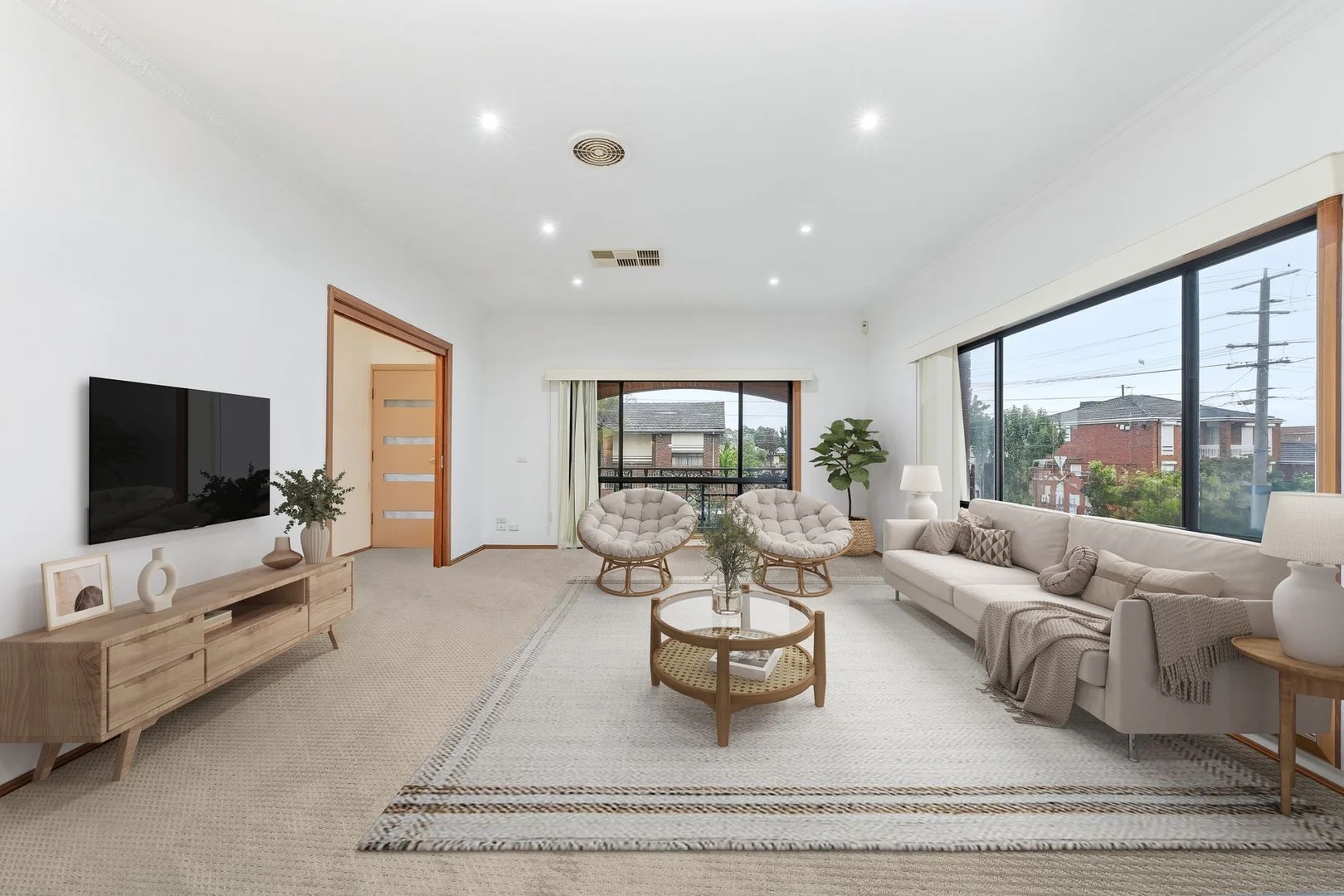 18 Cabinda Drive (1/17)