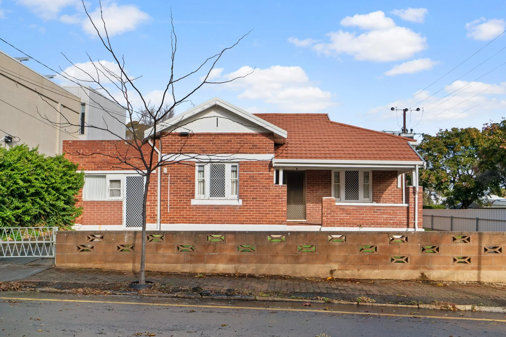 18 Chapel Street (1/1)