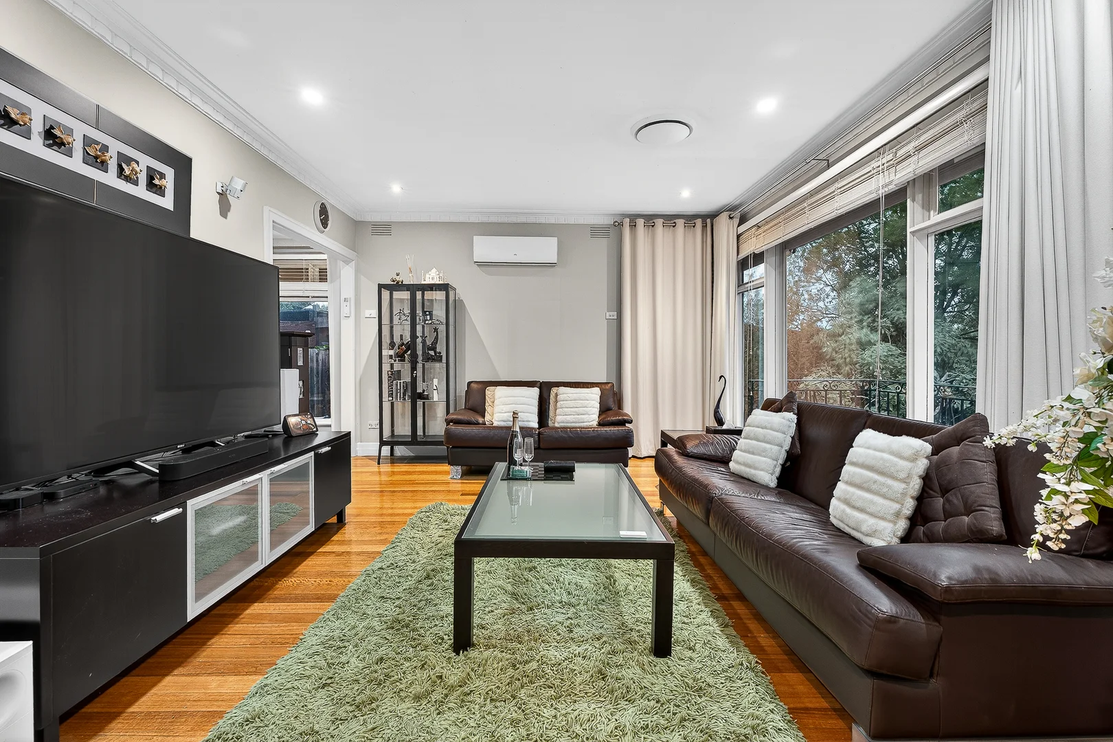 18 Clauscen Street - Image 2