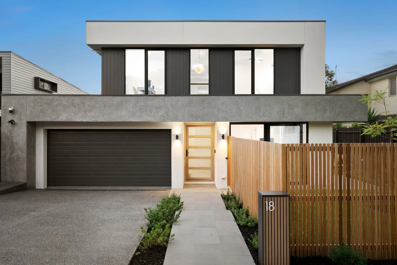 18 Clonmore Street (1/1)