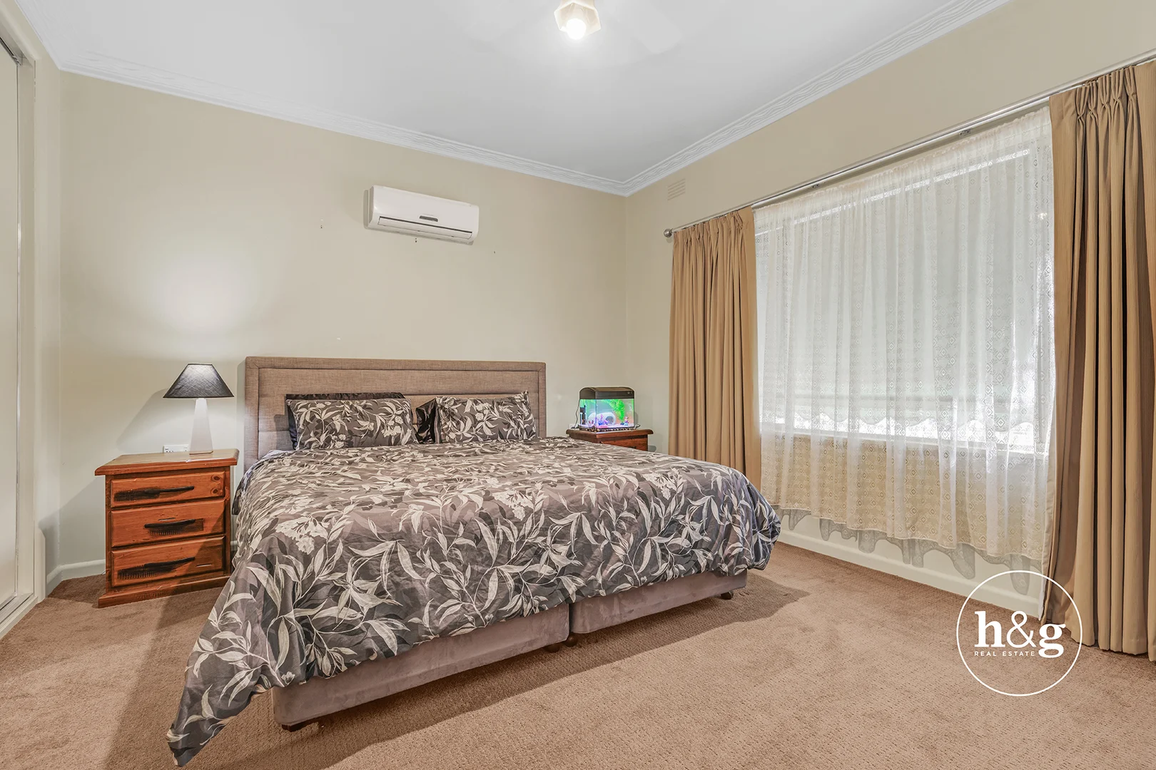 18 Corrigan Avenue - Image 5