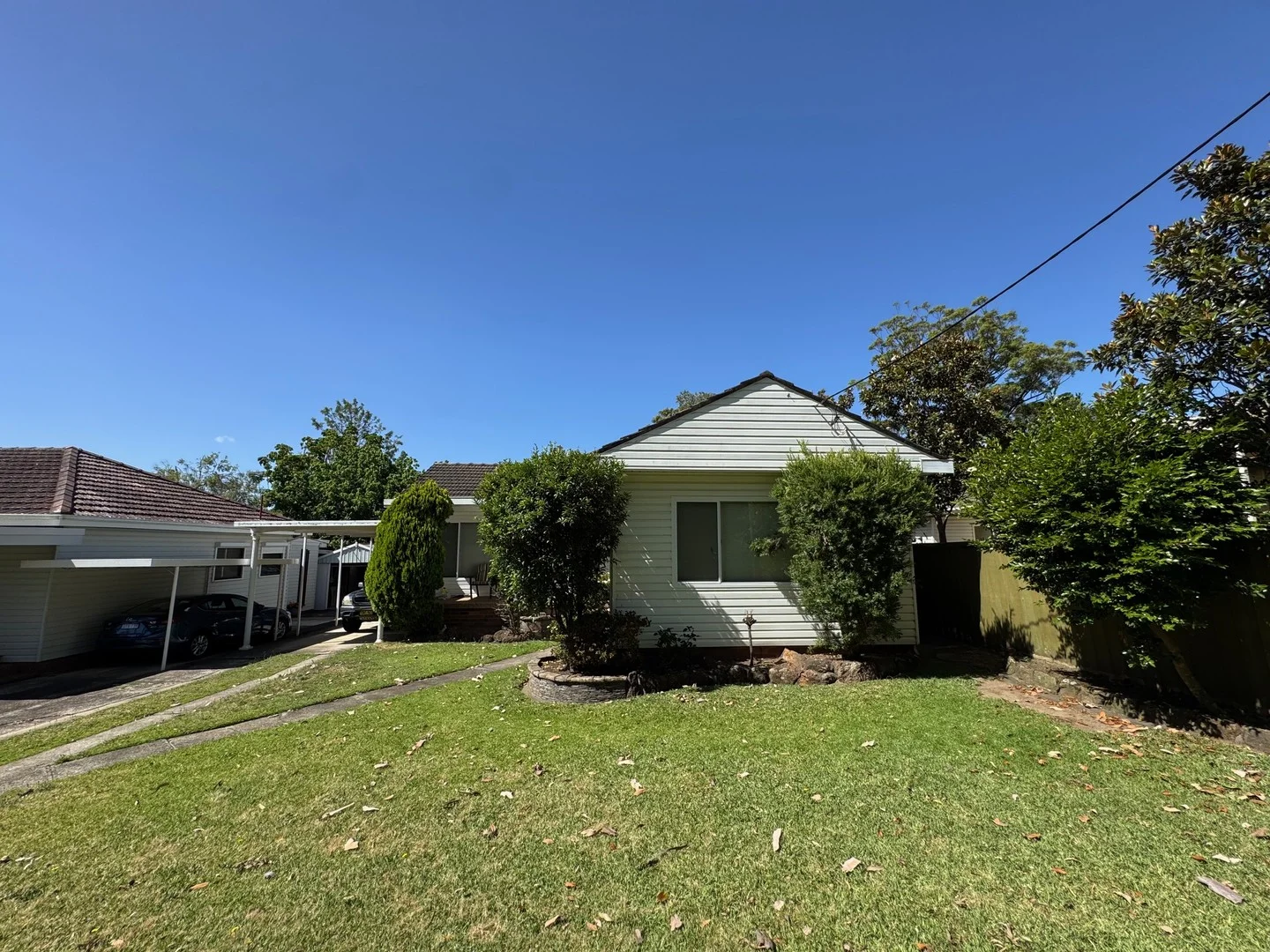 18 Dameeli Avenue (1/9)