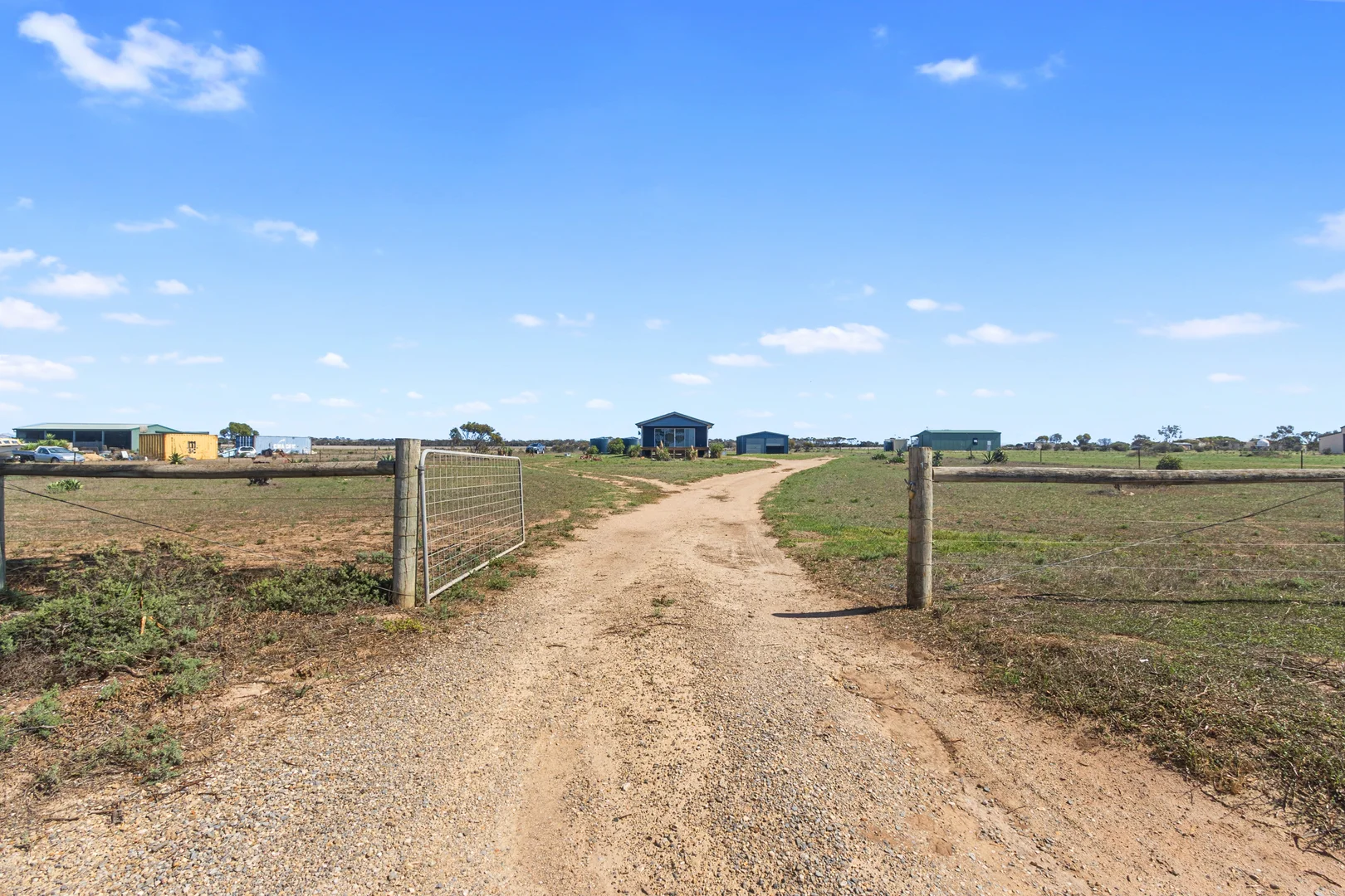 18 Falie Drive - Image 4