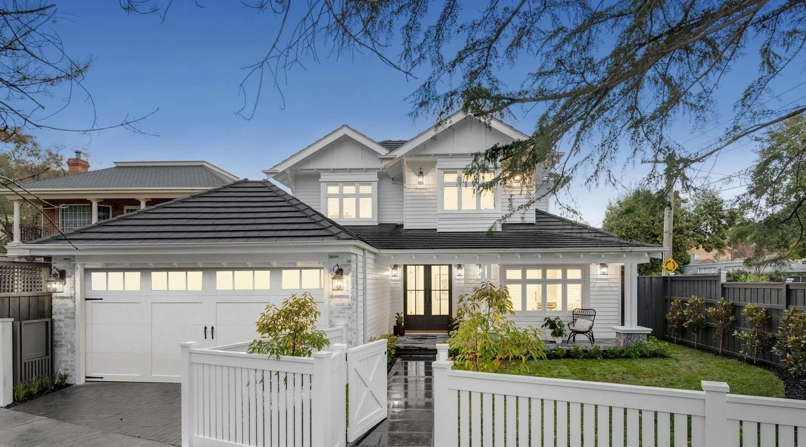 18 Garden Avenue (1/1)