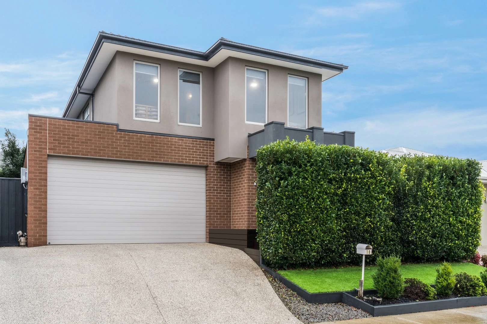 18 Hamea Way - Image 2