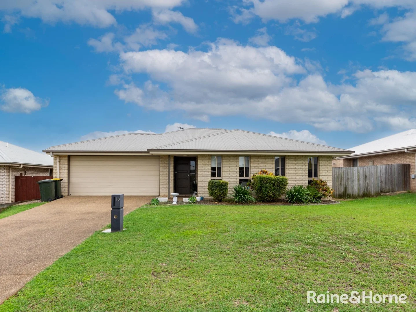 18 Hintz Street (1/1)