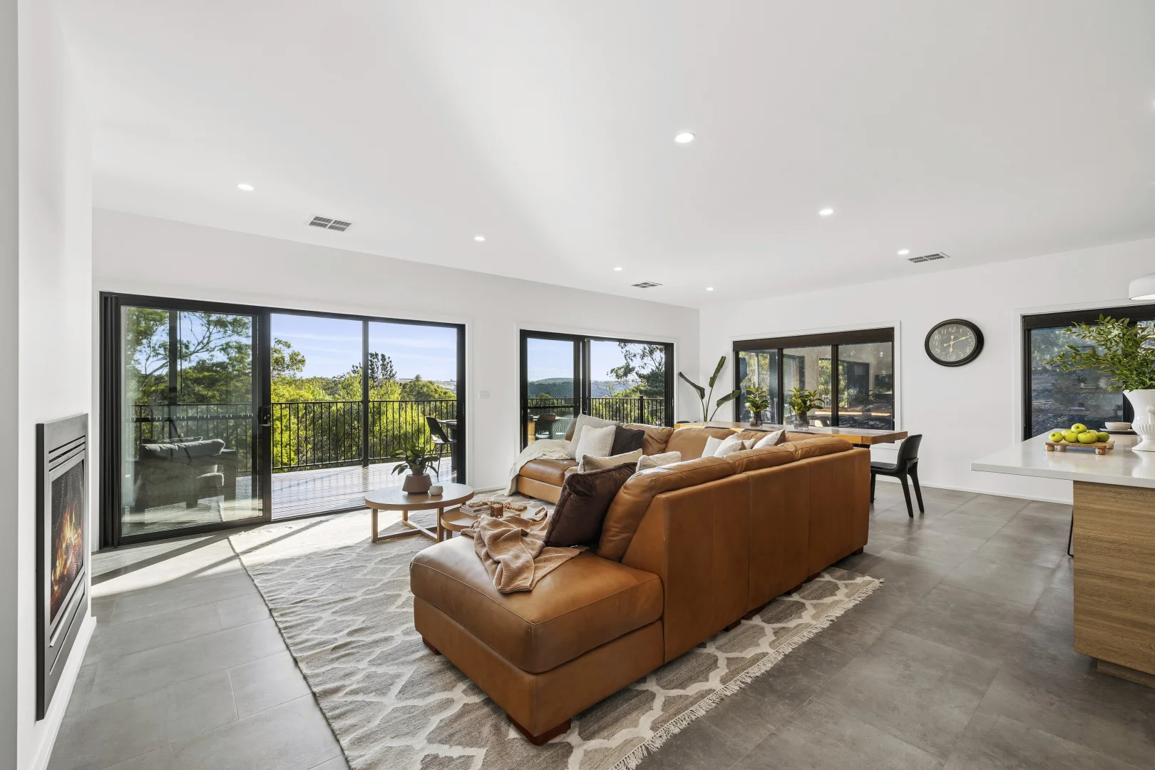 18 Jacinta Way - Image 5
