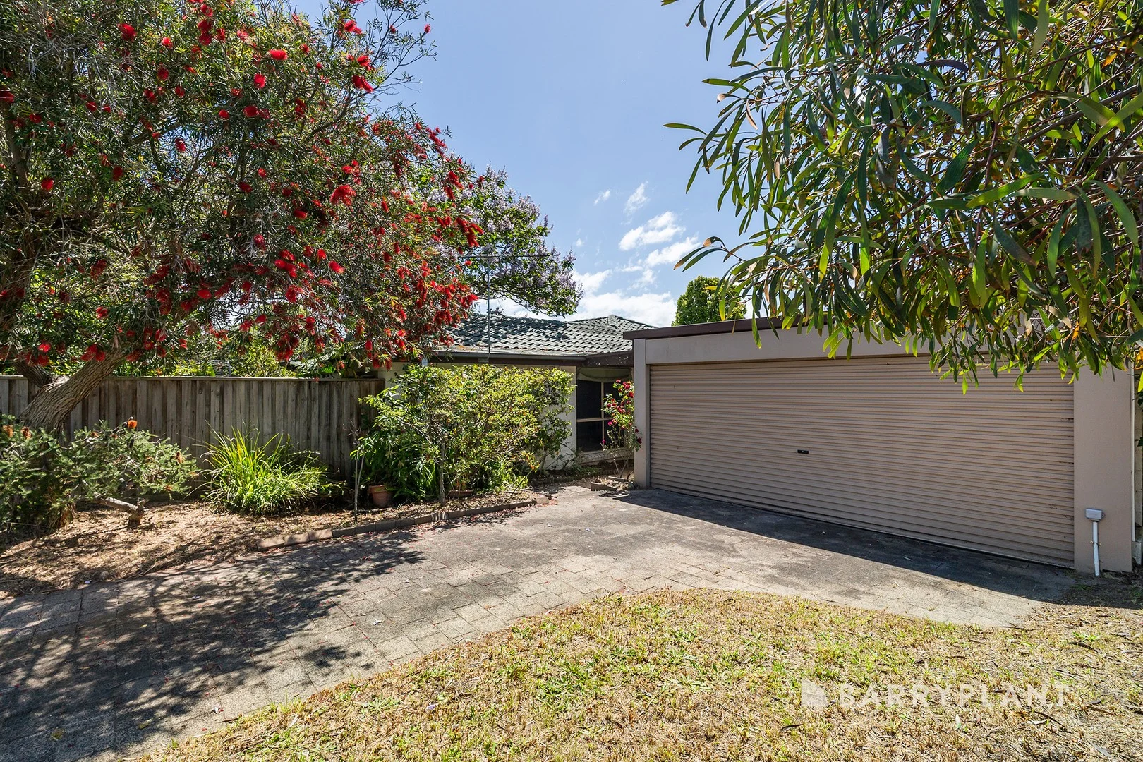 18 Mawarra Avenue (1/1)