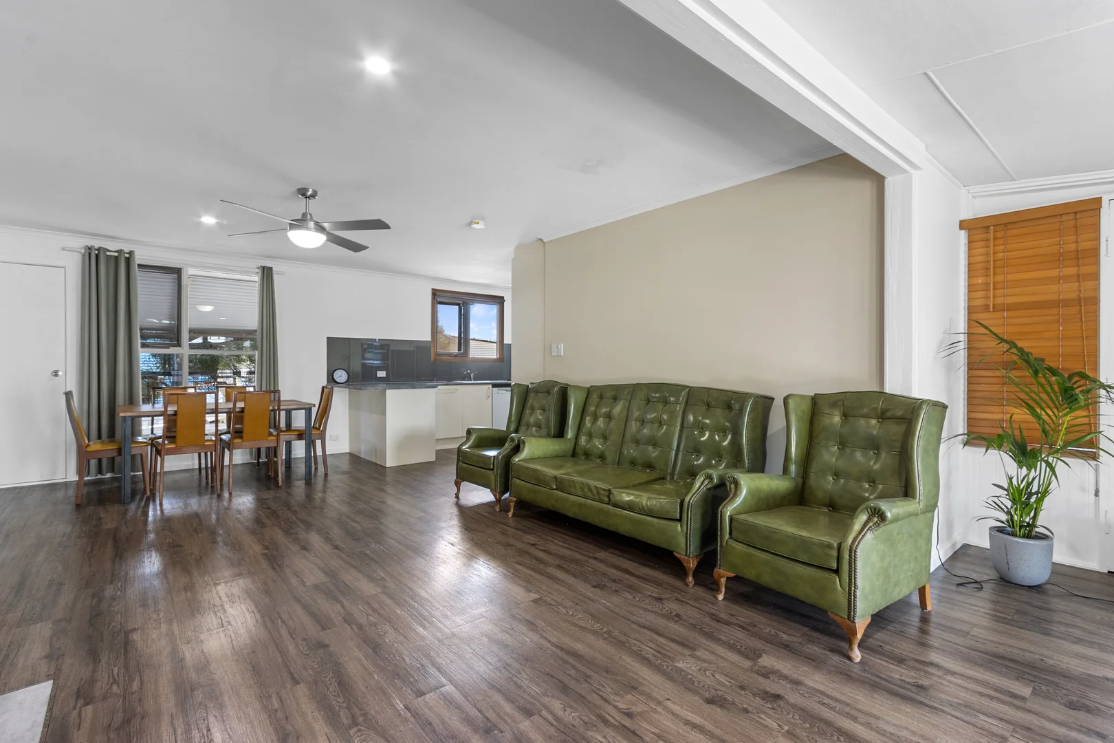 18 Scarlett Runner Road - Image 2
