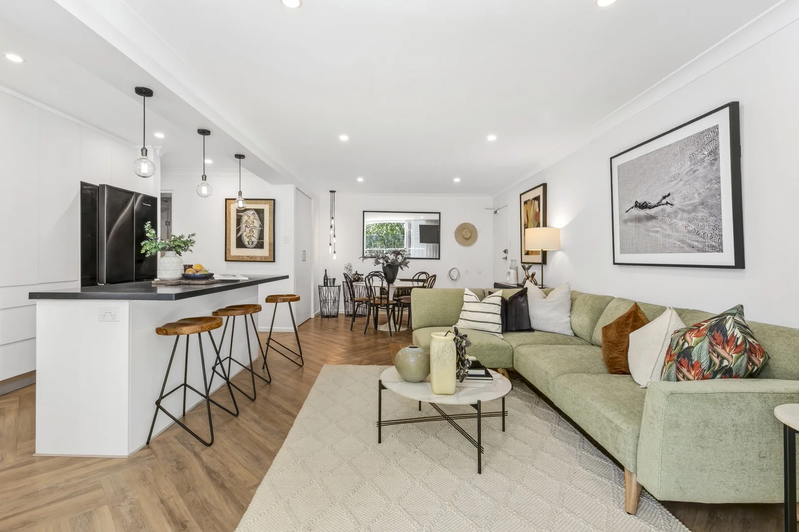 19/20 Warwick Avenue (1/14)