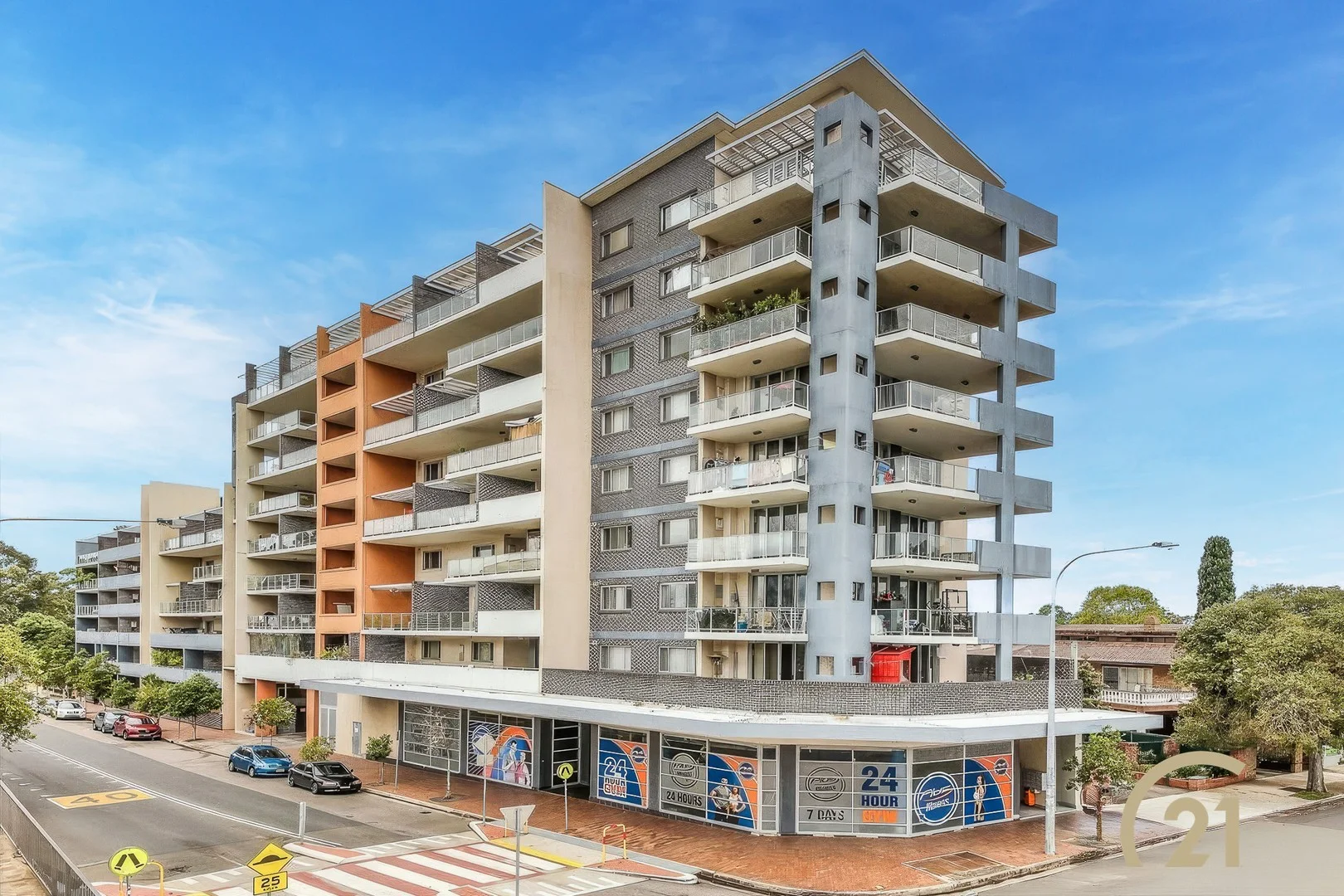 19/286-292 Fairfield Street (1/9)
