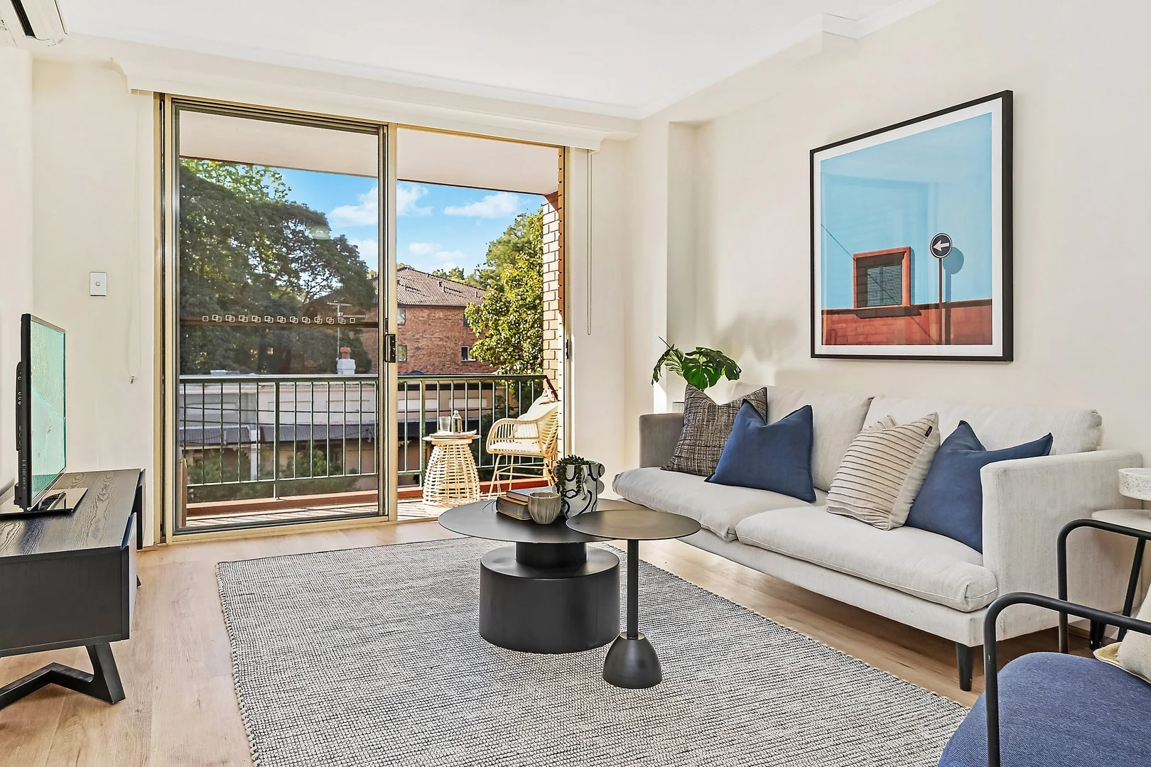 19/460-482 Jones Street (1/8)