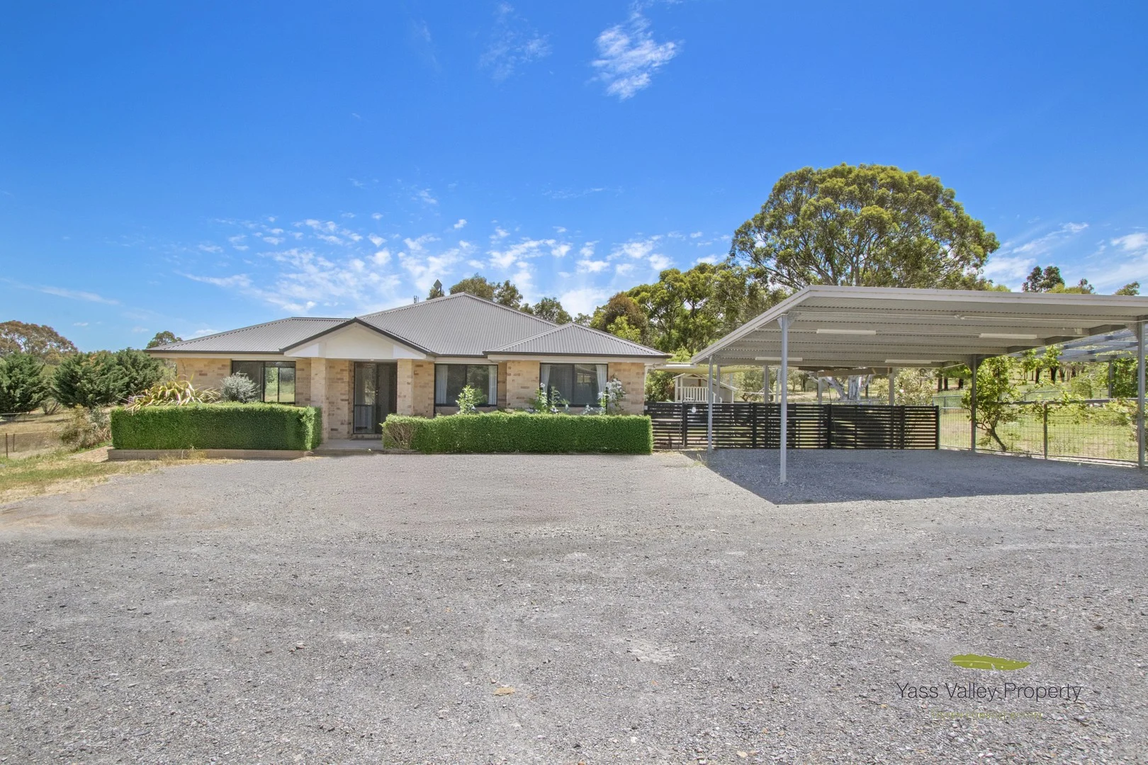 19 Archer Close (1/29)