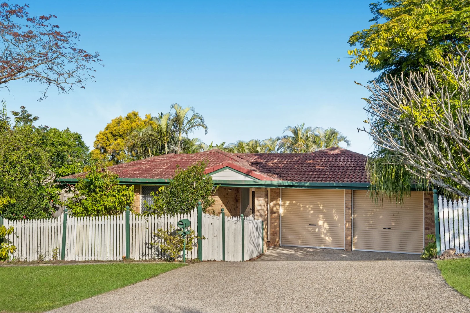 19 Baronga Street (1/19)