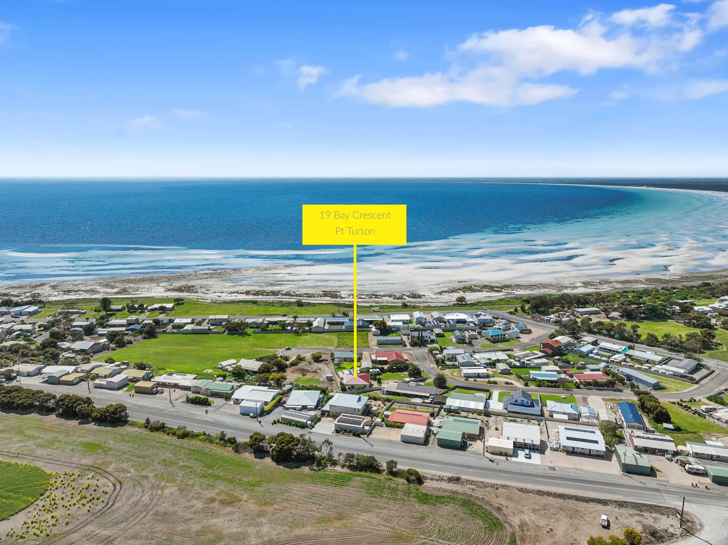 19 Bay Crescent - Image 4