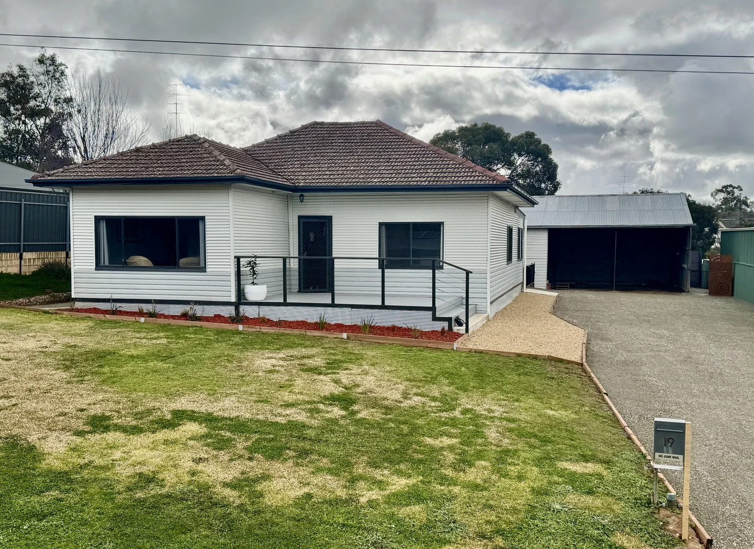 19 Kelly Street (1/23)