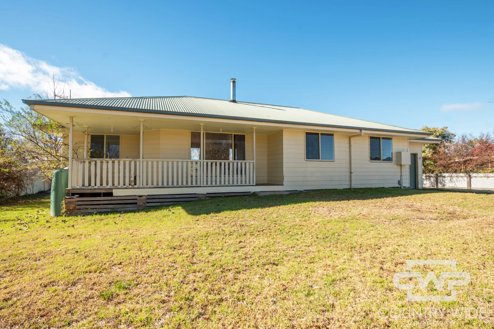 19 Railway Street - Image 2