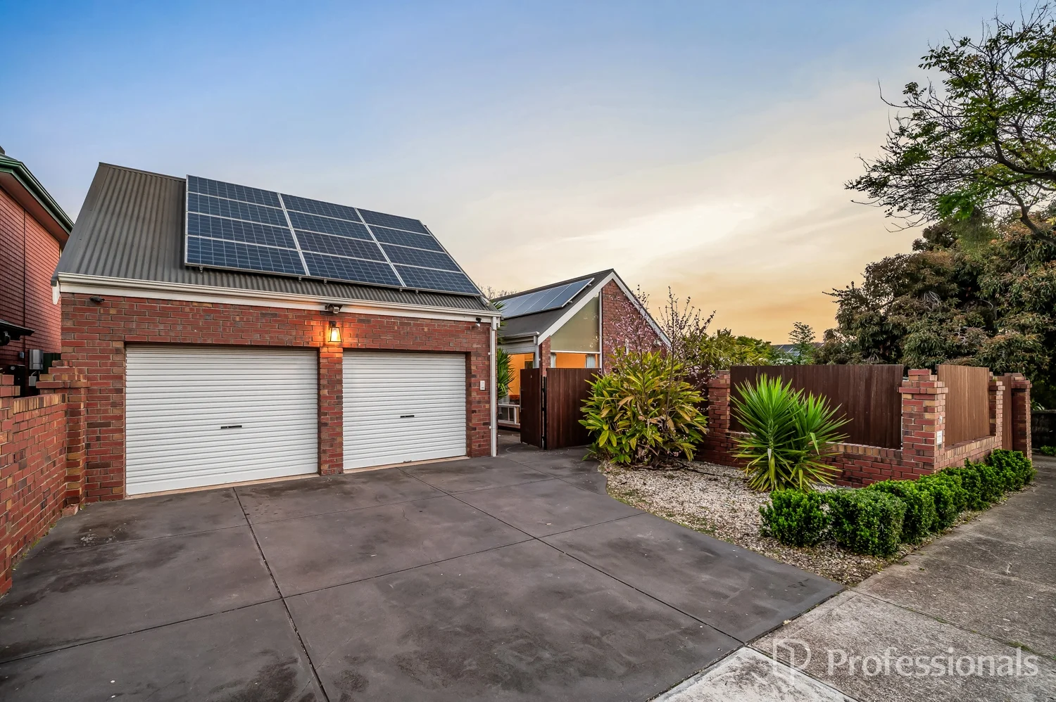 19 Redford Street (1/1)