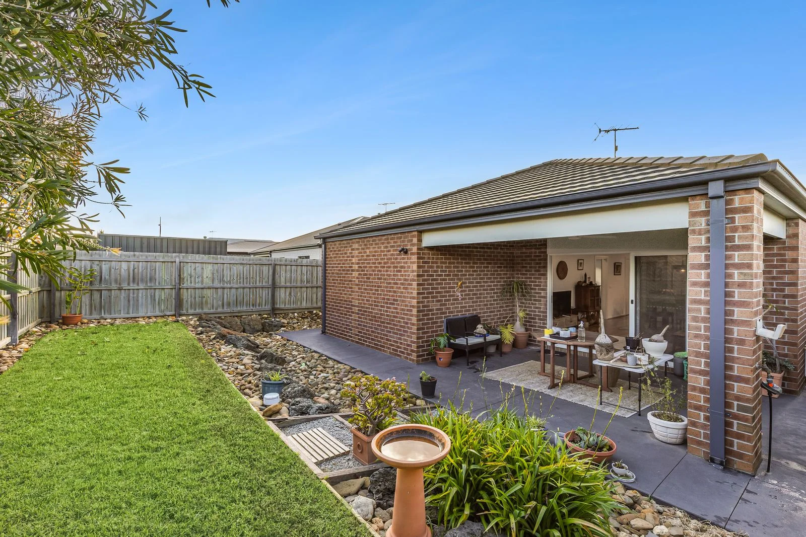 19 Thornton Avenue - Image 2