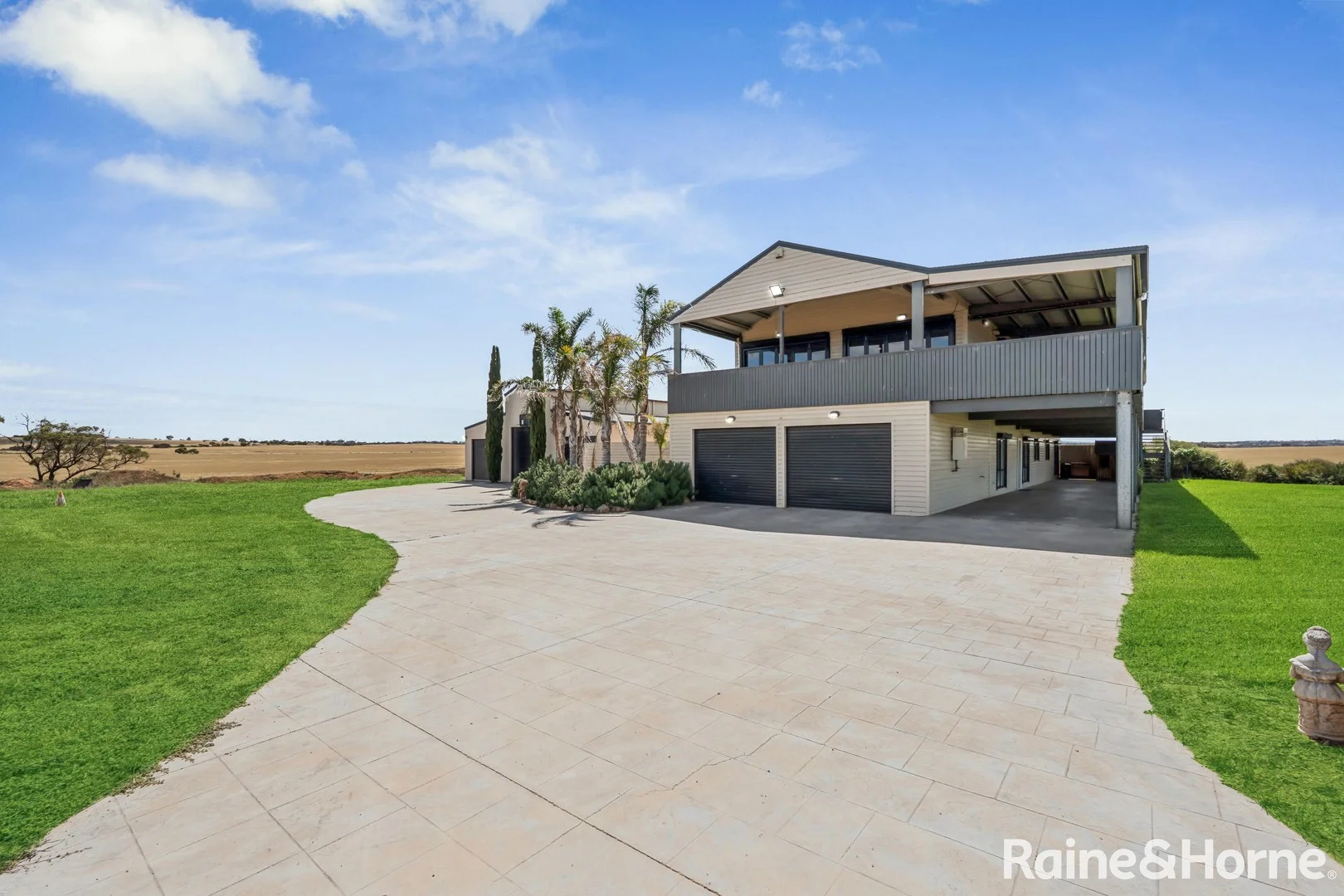 190 Pallamana Road (1/22)