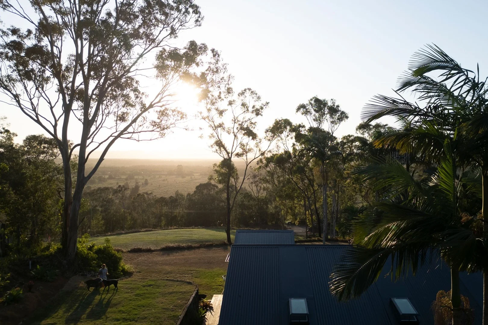 192A Centenary Heights Road (1/4)