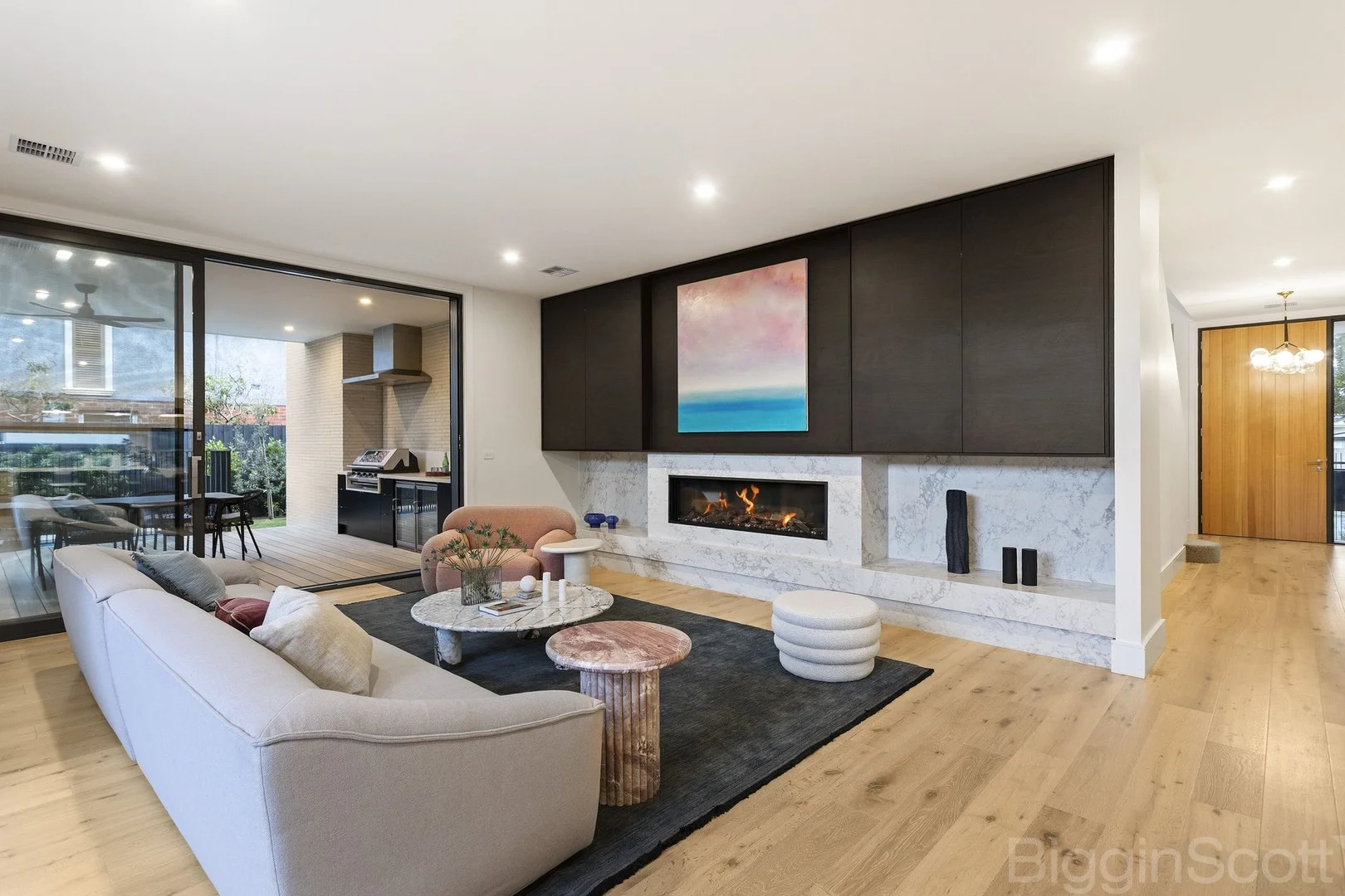 1A Bolton Avenue (1/1)