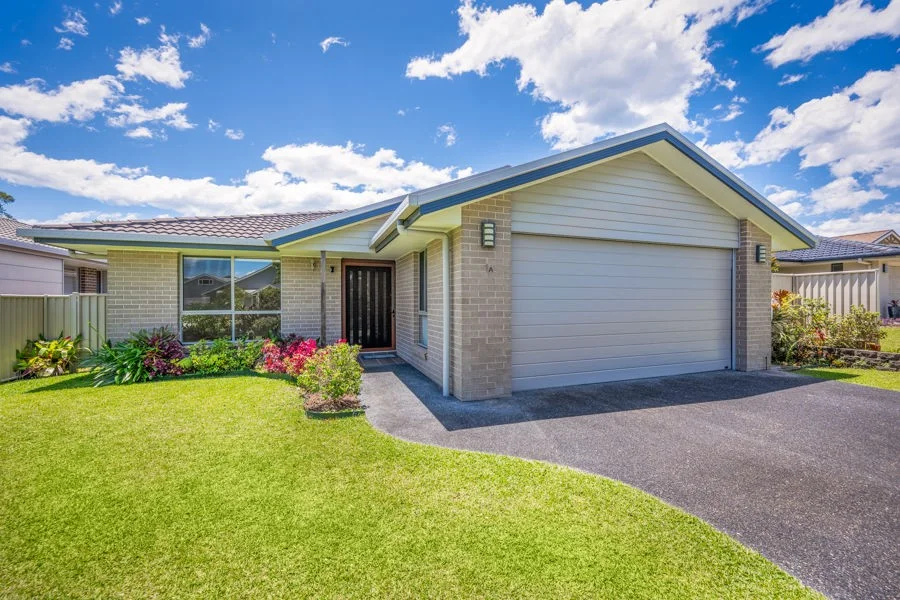 1A Estuary Drive (1/34)