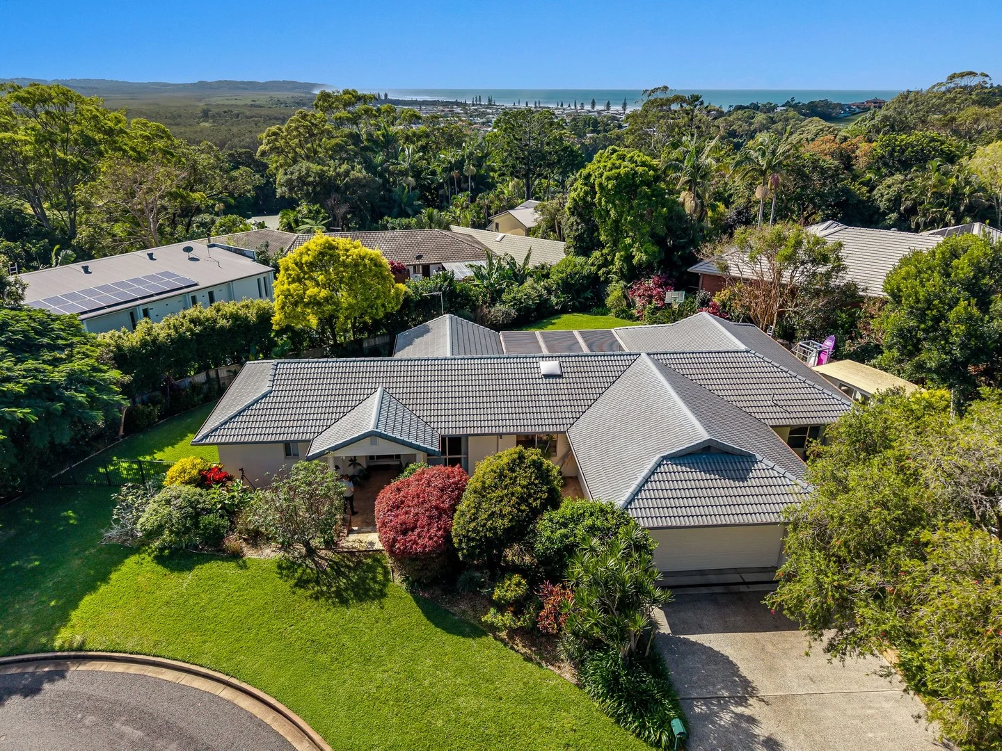 1B Angus Kennedy Close (1/21)
