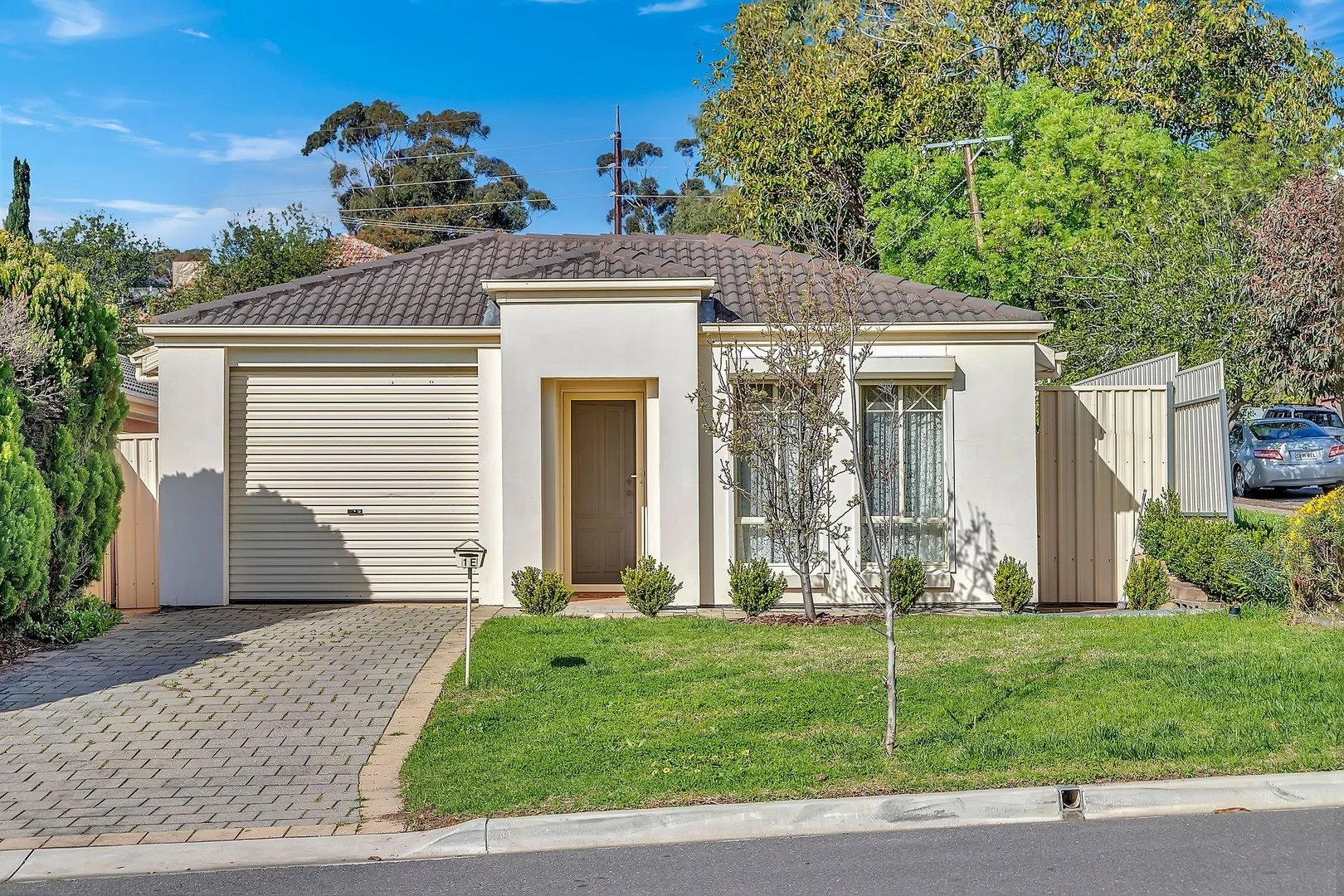 1E McLennon Avenue (1/1)
