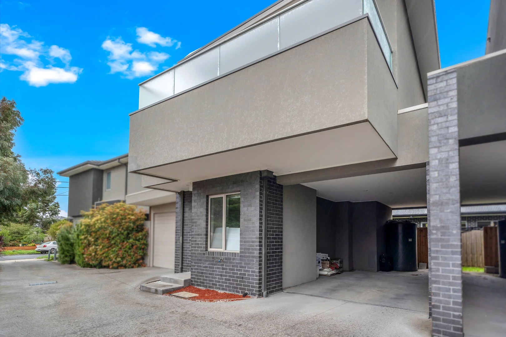 2/1 Lindsay Street (1/15)