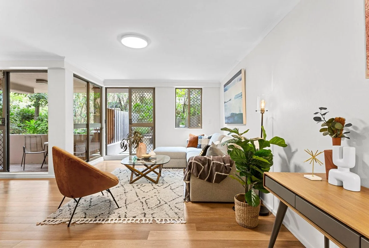 2/104 Shirley Road (1/13)