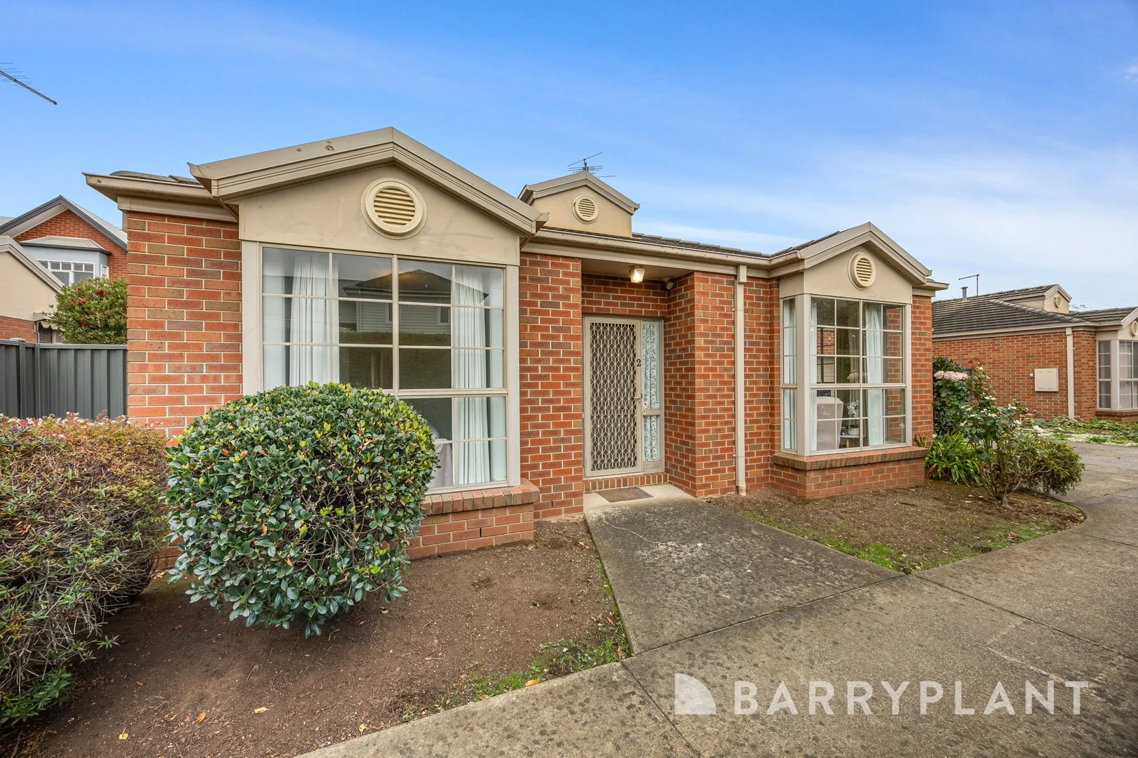 2/1358 Gregory Street (1/14)
