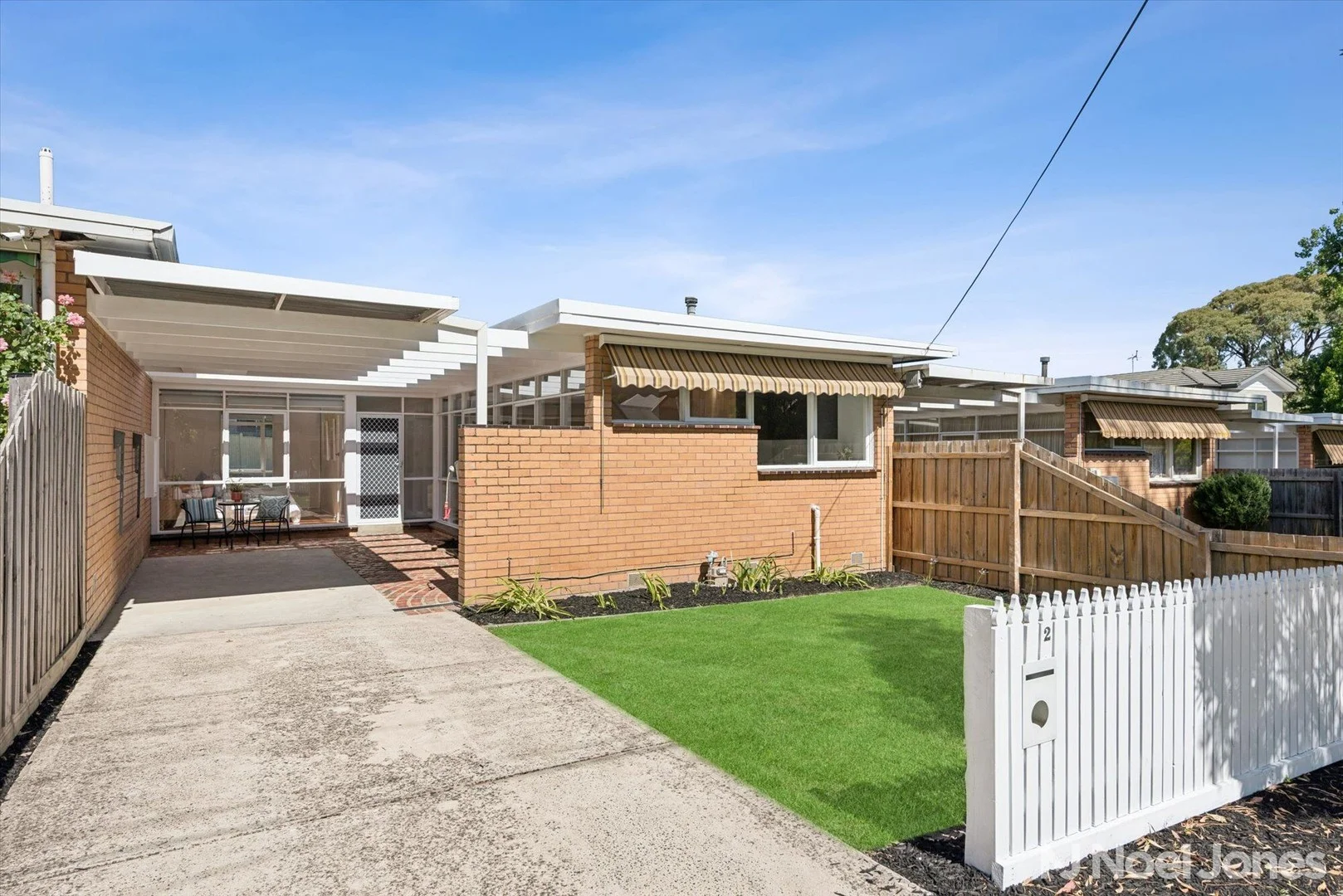 2/14 Kitchener Road (1/1)